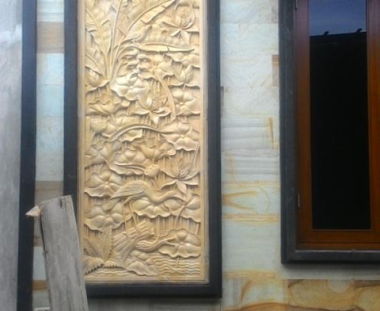 Relief Dinding Rumah Motif Lotus