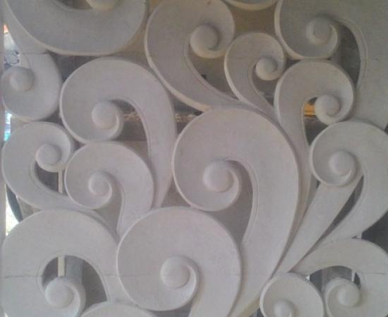 Dekorasi Rumah Mewah Motif Tribal/ Util utilan