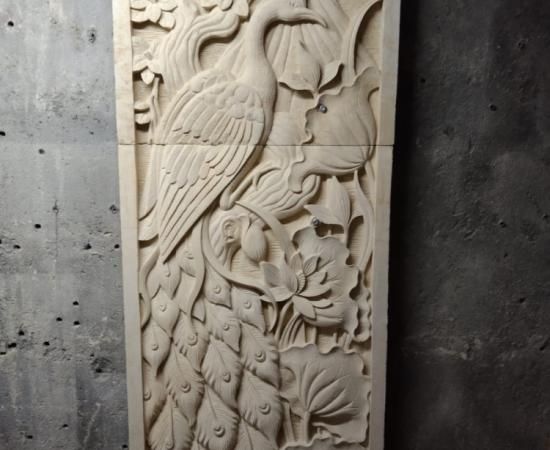 Relief Dinding Motif Burung Merak