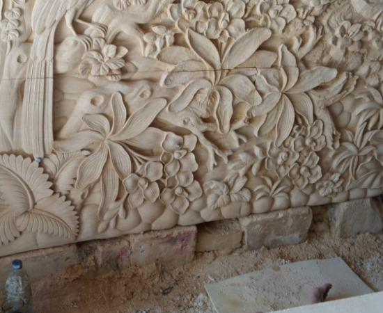 Relief Burung dan Alam