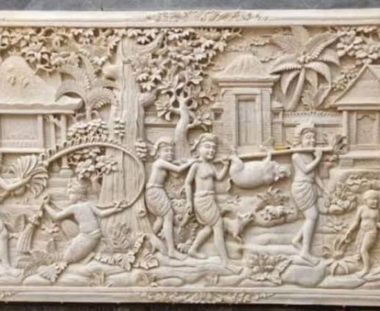 Relief Tradisi dan Pasar