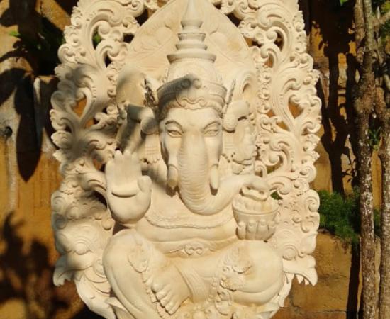 Relief Aling-aling Ganesa