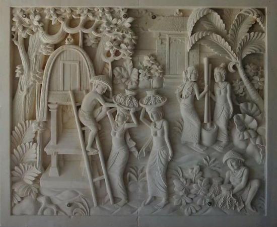 Relief Tradisi