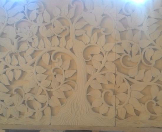 Dekorari Rumah motif Pohon Bodi