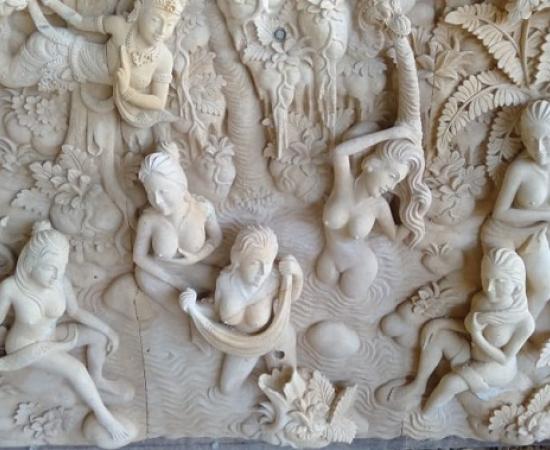 Relief Batu Alam Motif Rajapala