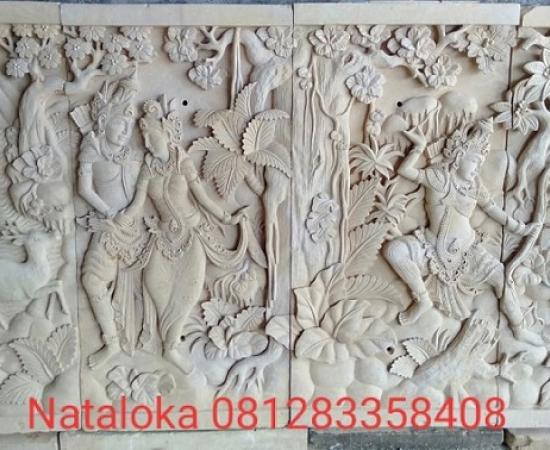 Relief Batu Ukir Motif Mahabharata