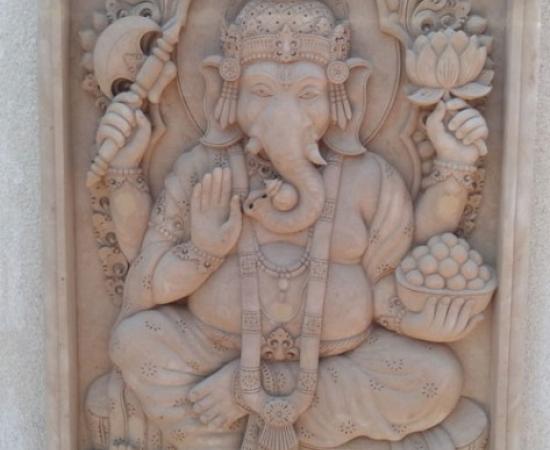 Relief Dinding Teras Motif Patung Dewa Ganesha