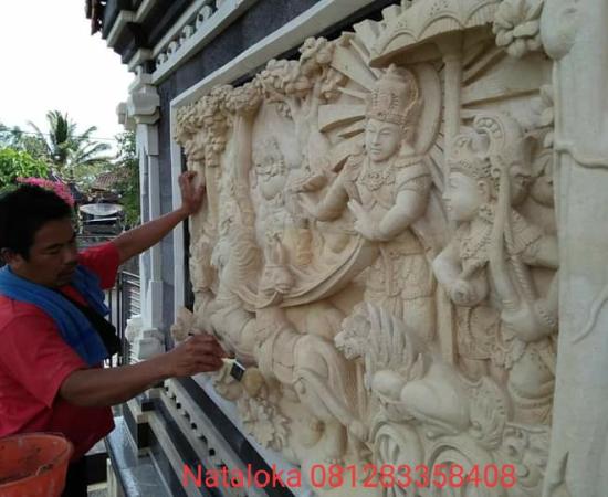 Relief Kuda Tradisi