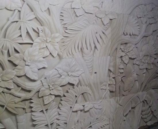 Relief pepohonan