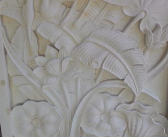 Relief sang bangau